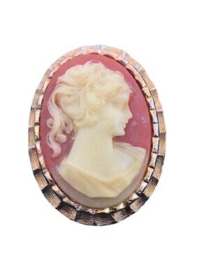 Vintage Gold Tone Cameo Brooch Pin With Ivory Lady Silhouette Coral Background